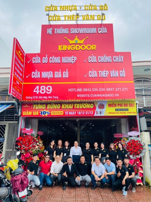 Showroom trưng bày cửa thép chống cháy tại Nha Trang